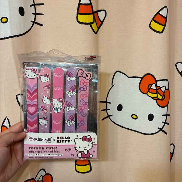 Hello Kitty x The Crème Shop Pink Nail Files - Picture 1 of 4